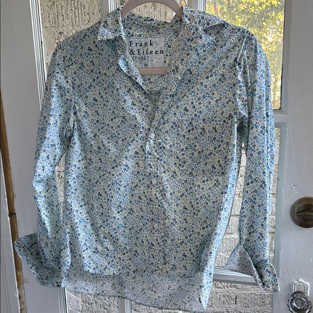Frank & Eileen Floral Button-Up Shirt